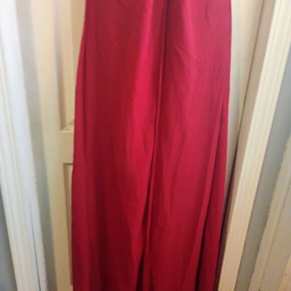 Poly Usa Red Sweetheart Sleeveless Maxi Sundress - Picture 3 of 17